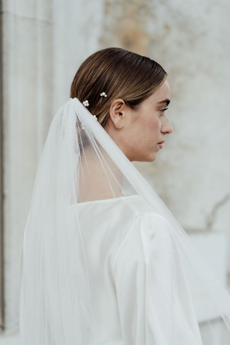 Olivia Ivory/ Gold Comb