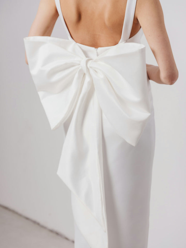 Ida dress & oversized bow