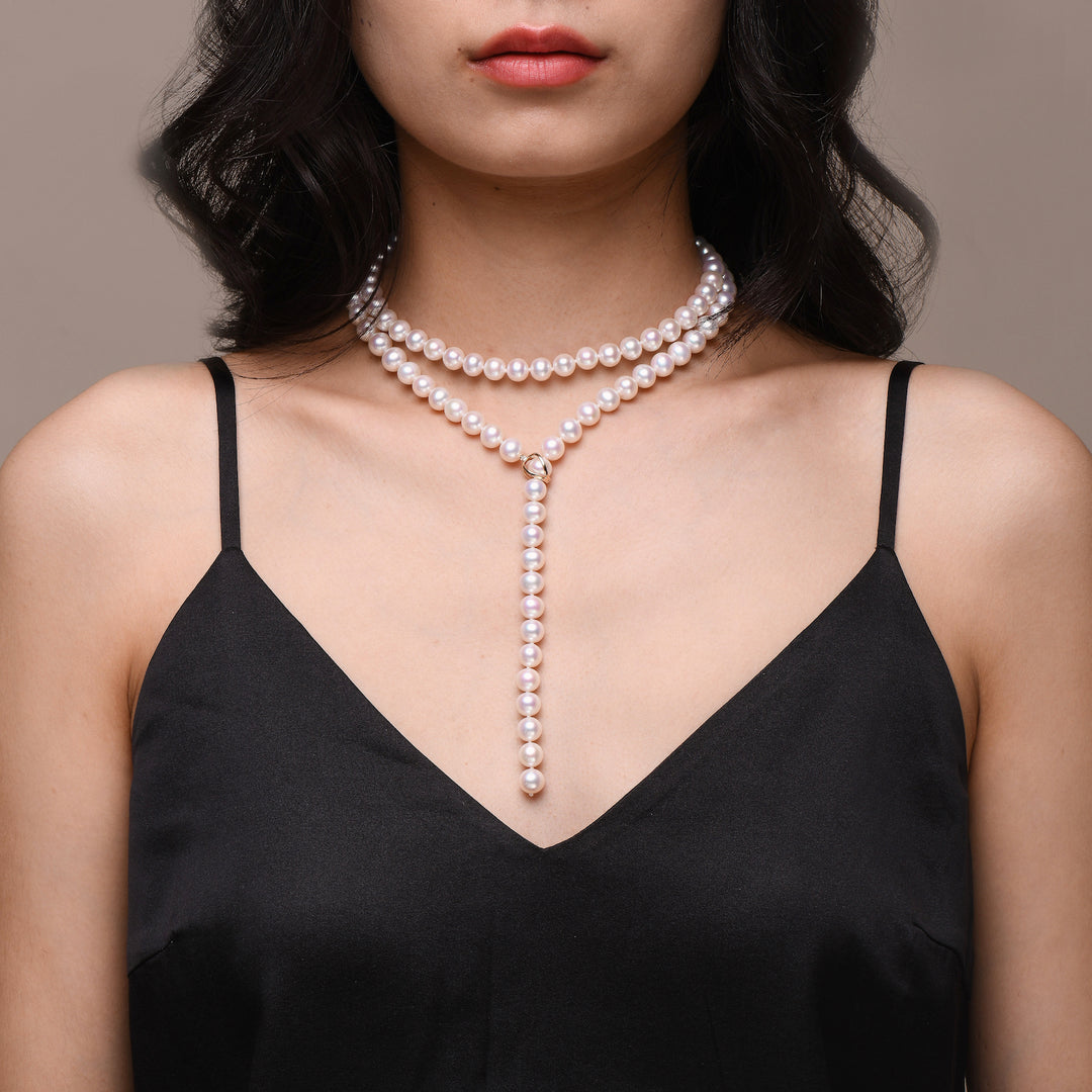 Model Wearing Audrey pearl Necklace Bridal Accessory