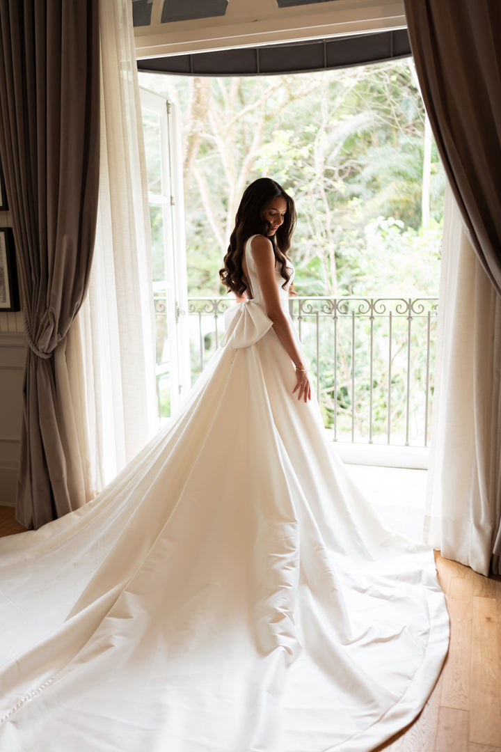 Chic Wedding Dress 