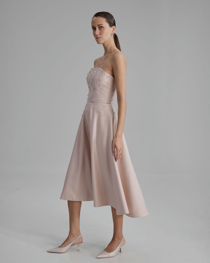 Mia dress & diamonds in nude pink